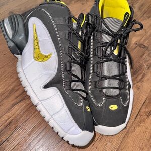 Nike air Max penny Black and Yellow